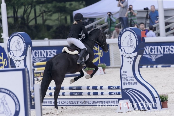 LonginesJumping_282