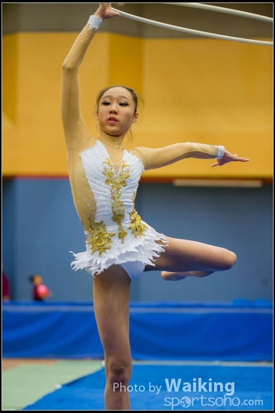 2016-04-24 Gymnastics - Hoop 0005
