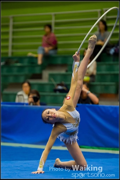 2016-04-24 Gymnastics - Hoop 0010