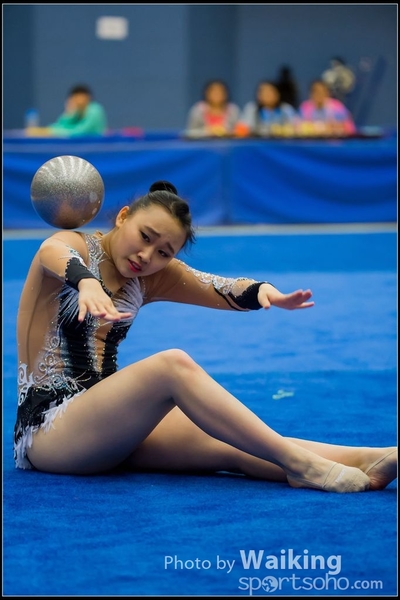 2016-04-24 Gymnastics - Ball 0014