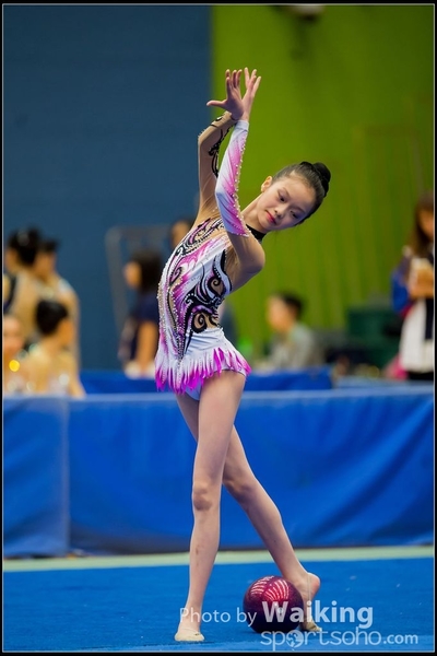 2016-04-24 Gymnastics - Ball 0229