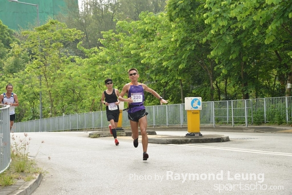 Raymond Leung 52
