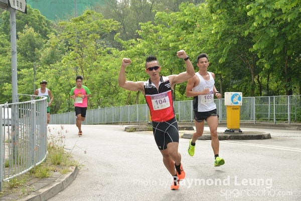 Raymond Leung 81