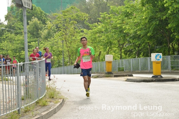 Raymond Leung 584