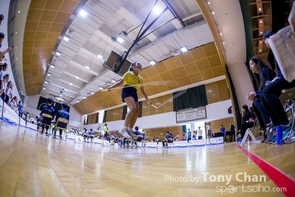 Skipping_048