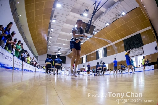 Skipping_055