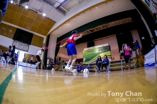 Skipping_099