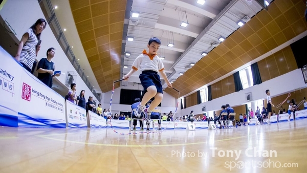 Skipping_106