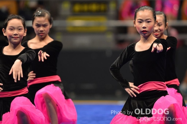 Gymnastics (16)
