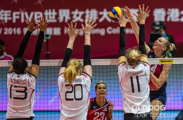 Volleyball D1 (3)