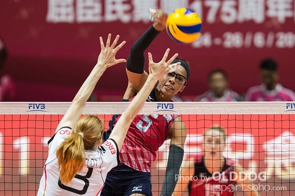 Volleyball D1 (8)