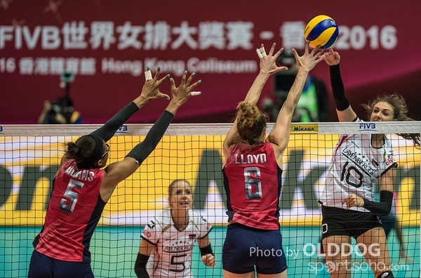 Volleyball D1 (10)
