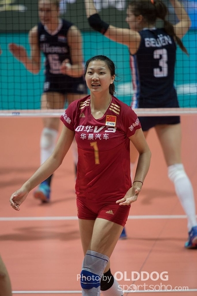 Volleyball D1 (125)