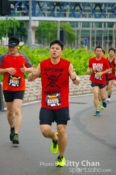 SG201016