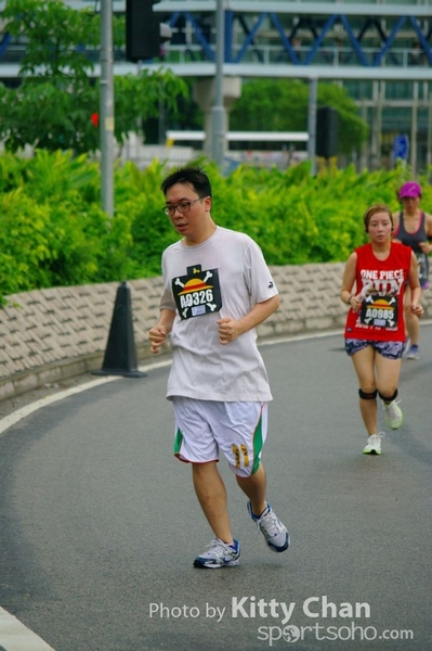 SG201055