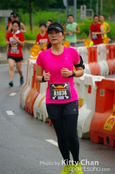 SG201079