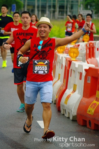 SG201103