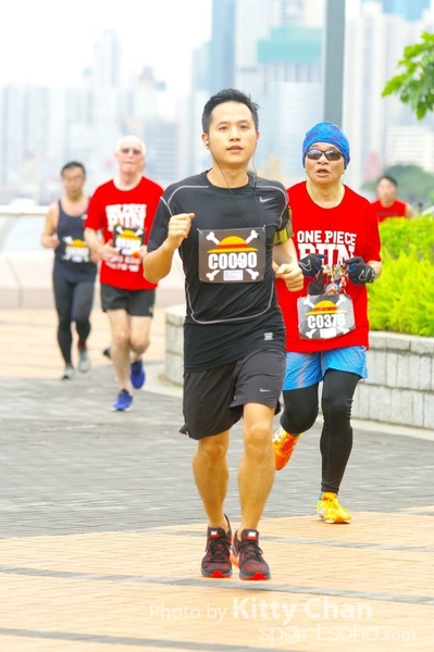 SG201868