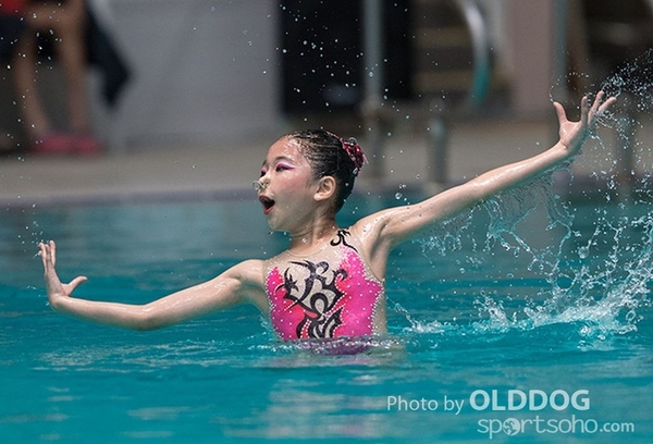 Synchronized (243)