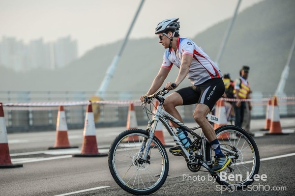 Ben Lee (590)