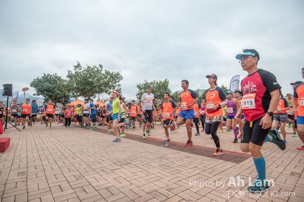 20161030 GigaSports 10K Race-14