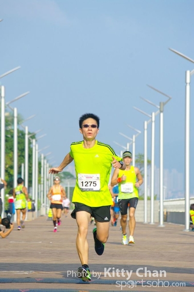 SG201103