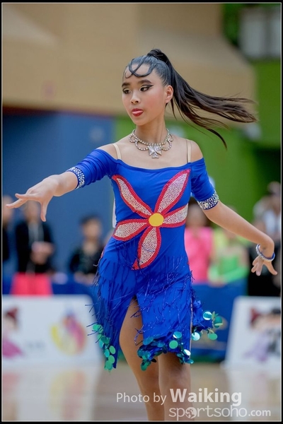 2016-12-04 Dance 1083
