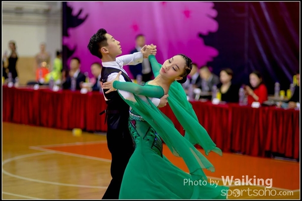 2016-12-24 Dance 1020