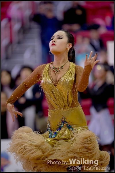2016-12-24 Dance 1050