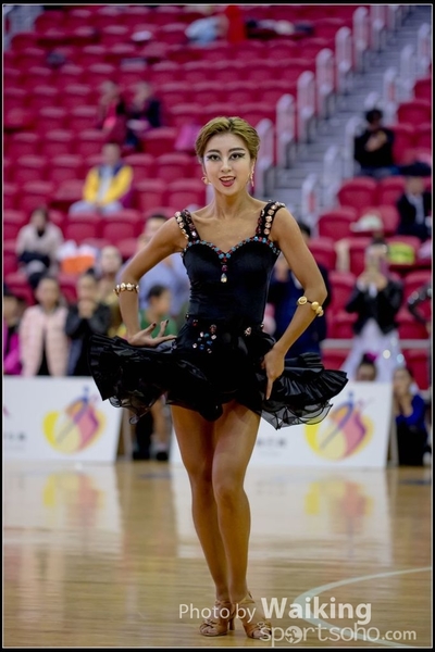 2016-12-24 Dance 1069
