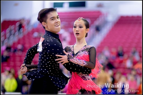 2016-12-24 Dance 1125