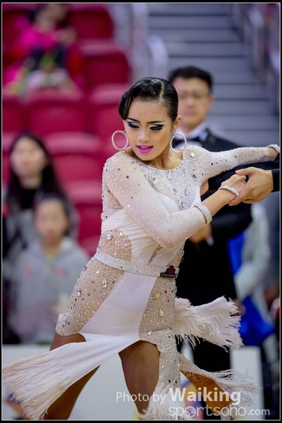 2016-12-24 Dance 1142