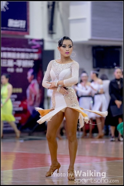 2016-12-24 Dance 1147