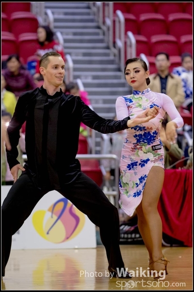 2016-12-24 Dance 1208