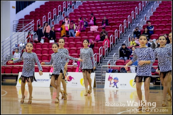 2016-12-24 Dance 1259