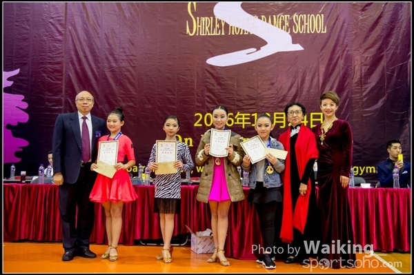 2016-12-24 Dance 1283