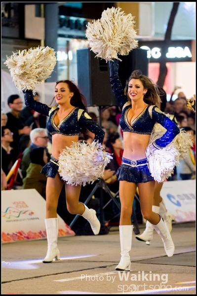 2017-01-28 Night Parade 0404