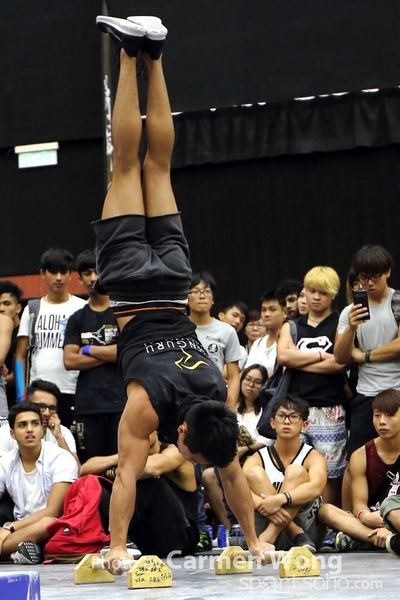 8G2A5935