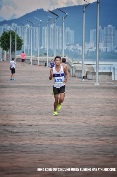 mizuno run 2018