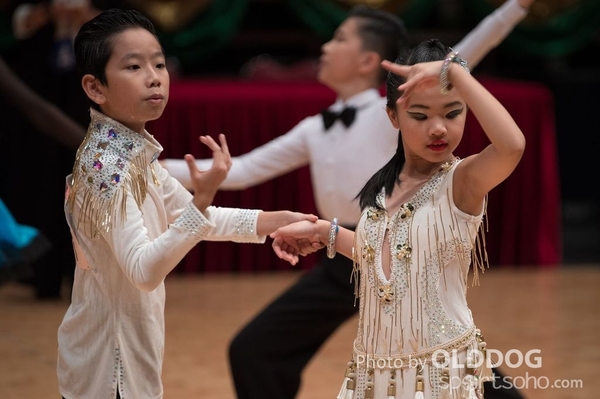 Dance (220)