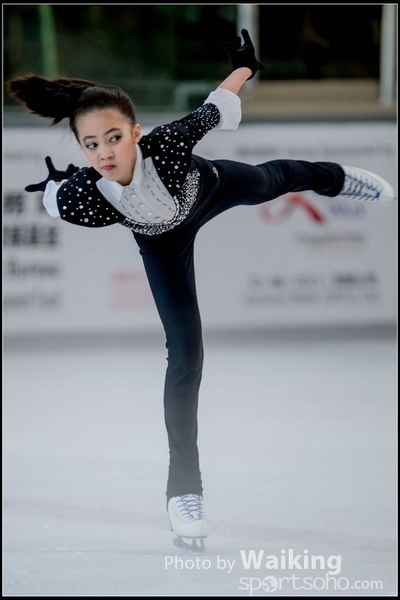 2017-10-10 Skating 0230