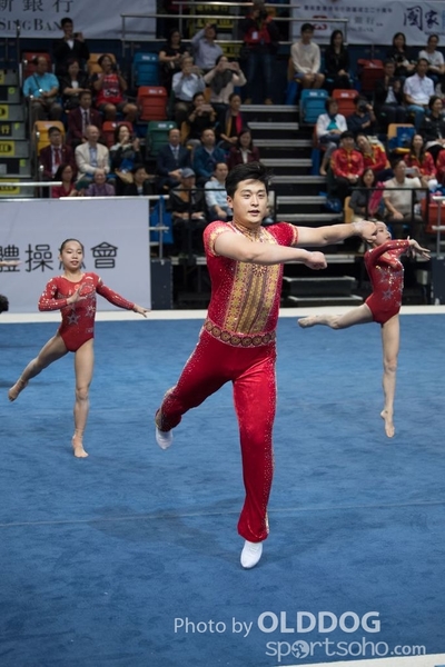 Gymnastics271