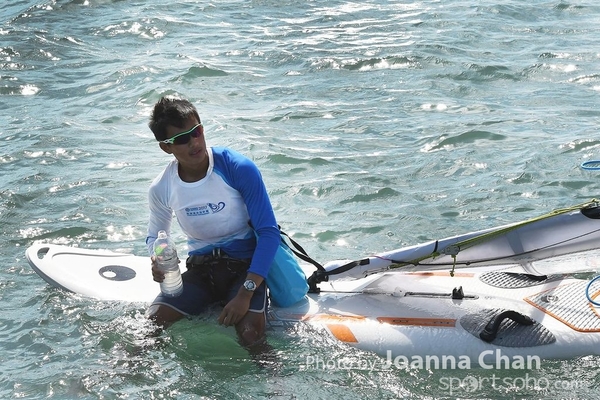 windsurf (60)