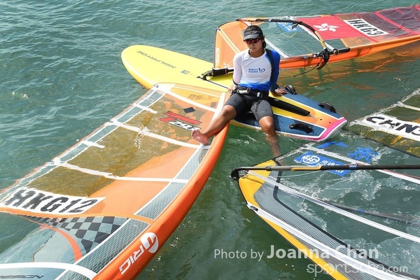 windsurf (115)