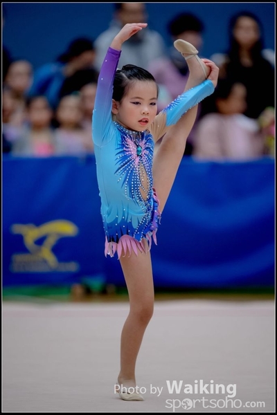 2017-11-25 Rhythmic Gym 1025