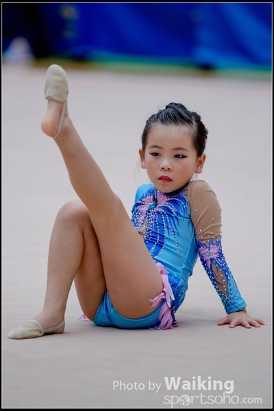 2017-11-25 Rhythmic Gym 1028