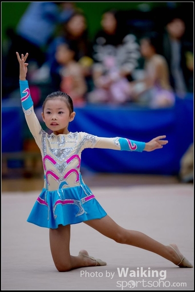 2017-11-25 Rhythmic Gym 1046