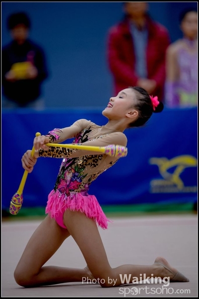 2017-11-25 Rhythmic Gym 1057