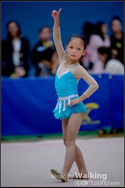 2017-11-25 Rhythmic Gym 1135