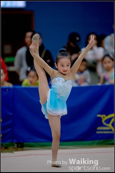 2017-11-25 Rhythmic Gym 1240